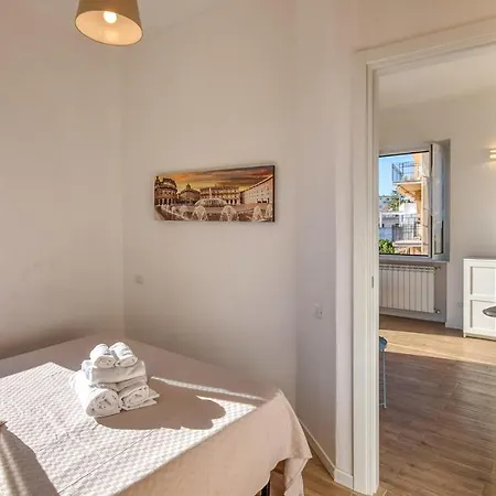 1 Bedroom Stunning In Varazze